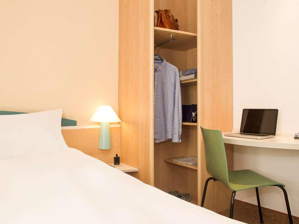 Ibis Centre Chateau 3*